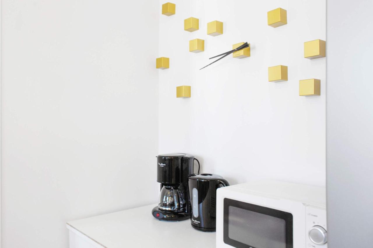 GregBnb-com - T2 Design - CLIMATISÉ - WiFi Fibre Toulon Extérieur photo